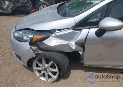 2019 Ford Fiesta Se z USA, uszkodzony, nr VIN 3FADP4EJ0KM107349